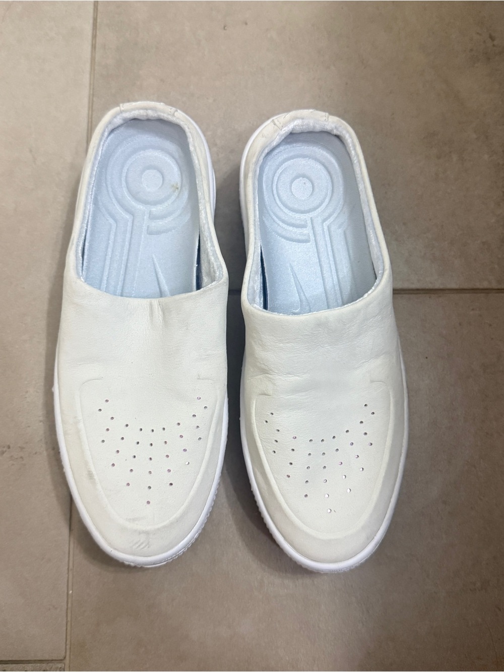 Nike Slip On